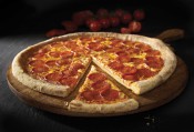 Pizza pepperoni passion z sieci Domino's Pizza